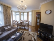 Sale of an apartment with renovation and furniture in the elite area of old Batumi, Georgia. Photo 1