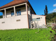 Продается частный дом с земельным участком в Эрге, Грузия. У реки. Фото 4
