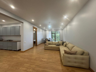 იყიდება კერძო სახლი მიწის ნაკვეთით ციხისძირში, საქართველო. ფოტო 5