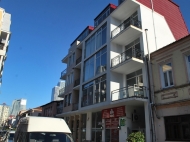 Residential building in Old Batumi on Giorgi Mazniashvili St., corner of Parnavaz Mepe St. Apartments in a new building in the center of Batumi, Georgia. Photo 2