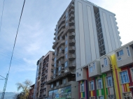 Luxury 15-storey new building near the sea at Tsereteli St., corner Imedashvili St. in Batumi. Apartments in a residential complex by the sea in the center of Batumi, Georgia. Photo 3