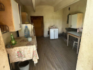 House for sale with a plot of land in the suburbs of Telavi, Georgia. Photo 10