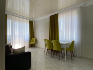 Renovated and furnished apartment for sale in Batumi Photo 1