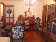 продается квартира без мебели в Старом Батуми, Грузия. Фото 2