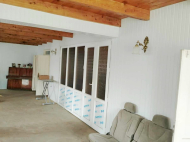 House for sale with a plot of land in the suburbs of Ozurgeti, Georgia. Orchard. Walnut garden. Vineyard Photo 2