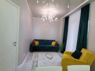 Completed house for sale renovated apartment with furniture in Batumi. Photo 3
