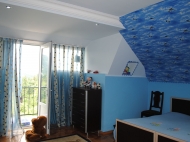 For sale private house renovated with furniture overlooking the sea and the city. Photo 6