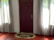 Продается частный дом с земельным участком в Хуцубани, Грузия. Фото 10