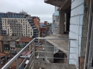 Flat for sale in the centre of Batumi, Georgia. Mountains view. Photo 4