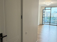 Flat for sale on the New Boulevard in Batumi. Renovated flat for sale on the New Boulevard in Batumi, Georgia. Photo 15