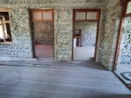 House for sale with a plot of land in the suburbs of Tbilisi, Bazaleti Lake. Photo 5