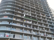 Flat (Apartment) to sale of the new high-rise residential complex in Batumi, Georgia. View of the mountains and the city. Photo 5