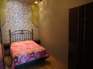 Apartment  to daily rent in the centre of Batumi. The apartment has  good modern renovation. Photo 3