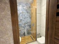 იყიდება გარემონტებული ბინა ავეჯით, ბათუმი. საქართველო. ფოტო 11