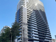 Renovated flat ( Apartment ) for sale at the seaside Batumi, Georgia. Sea View. Photo 7