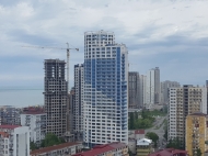 Квартиры в 37-этажной новостройке YALCIN STAR RESIDENCE BATUMI на углу ул.Пиросмани и ул.ген.А.Абашидзе. Купить квартиру в новостройке Батуми в рассрочку без процентов, без комиссий и без переплат. ЖК гостиничного типа. Фото 7