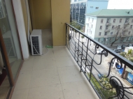 Flat for sale with renovate in Batumi, Georgia. near the May 6 park Photo 12