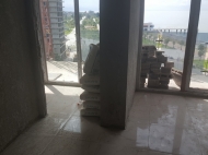 Renovated flat (Apartment) for sale  at the seaside Batumi, Georgia. Flat (Apartment) with sea and mountains view. Photo 4