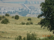 Участок в Тбилиси с видом на горы и город. Купить земельный участок в пригороде Тбилиси, Цавкиси. Фото 5