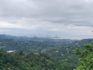 Участок с видом на горы в тихом районе в Ортабатуми, Батуми, Грузия. Фото 3