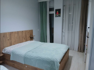 იყიდება გარემონტებული ბინა ავეჯით მთების ხედით. ბათუმი. საქართველო. ფოტო 11