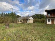 House for sale with land in a beautiful location. Photo 8