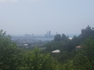 Земельный участок с видом на море и город. Капрешуми, Батуми, Грузия. Фото 1