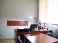 Office space for renting in the centre of Batumi. Office space for renting in Old Batumi, Georgia. Photo 4