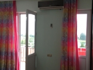 Flat for sale with renovate in Batumi, Georgia. near the May 6 park. Photo 9