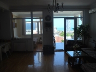 Renovated flat for sale in the centre of Batumi. Renovated flat for sale in Old Batumi, Georgia. Flat with sea and mountains view. Photo 6