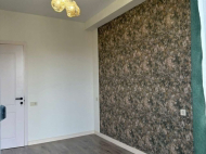 Renovated flat for sale in a quiet district of Tbilisi, Georgia. Photo 9