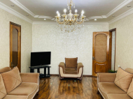 იყიდება ბინა ზღვასთან ზღვისა და მთების ხედით. ბათუმი. საქართველო. ფოტო 3