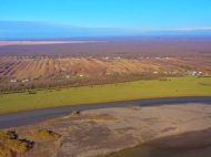 House for sale with a plot of land in the suburbs of Poti, Georgia. Near the river. Photo 9