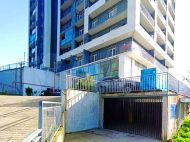 Renovated flat for sale at the seaside Batumi, Georgia. Photo 11