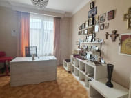 Продается частный дом с земельным участком в Озургети, Грузия. Выгодно для коммерческой деятельности. Фото 2