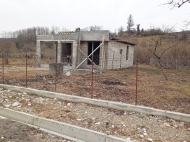 House for sale with a plot of land in the suburbs of Zugdidi, Georgia. Photo 3