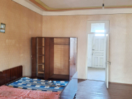 Продается дом с земельным участком в Самтредиа, Грузия. Фото 2