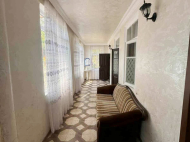 იყიდება კერძო სახლი მიწის ნაკვეთით ჩაქვში, საქართველო. ზღვის ხედებით. ფოტო 7