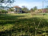 House for sale with a plot of land in Ozurgeti, Georgia. Photo 3