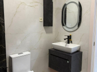 Renovated flat for sale in a quiet district of Tbilisi, Georgia. Photo 16