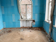 Купить дом с земельным участком в Они, Грузия. Продается земельный участок в живописном месте.  Фото 5