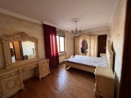 For sale renovated apartment with furniture.Batumi Georgia Photo 1
