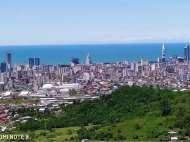 House for sale with a plot of land in the suburbs of Batumi, Georgia. Land with sea view. Photo 1