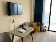 Рanorama Kvariati - новый французский апарт-отель у моря в Квариати. Апартаменты в апарт-отеле на первой линии моря в Квариати, Грузия. Фото интерьера 9