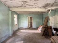 House for sale with a plot of land in the suburbs of Ozurgeti, Georgia. Near the river. Photo 3