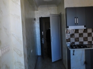 Продается квартира с ремонтом в тихом районе Батуми, Грузия. Фото 5