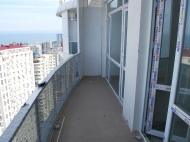 Apartment for sale at the seaside Batumi, Georgia. Flat with sea and сity view. "MEGA PALACE" Photo 5