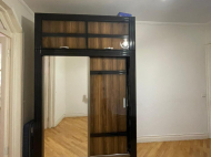 Renovated flat for sale in the centre of Batumi, Georgia.  Photo 6