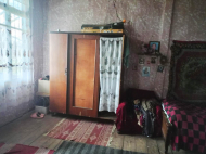 იყიდება ხის კოტეჯი. ყიდვა კერძო სახლის მიწის ნაკვეთით სამტრედიაში, საქართველო. ფოტო 4