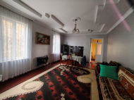 House for sale with a plot of land in the suburbs of Batumi, Akhalsheni. Photo 2